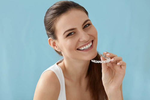 Traveling With Invisalign? Don’t Forget These Essentials